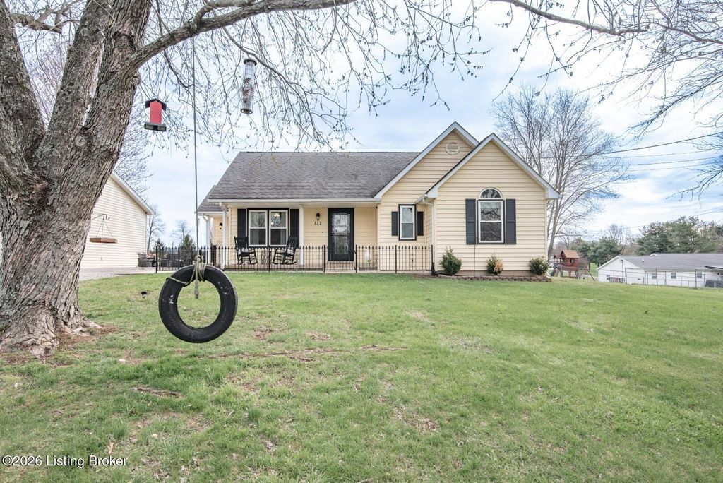 Photo of 112 Abby Ct, Vine Grove, KY 40175 (MLS # 1712081)