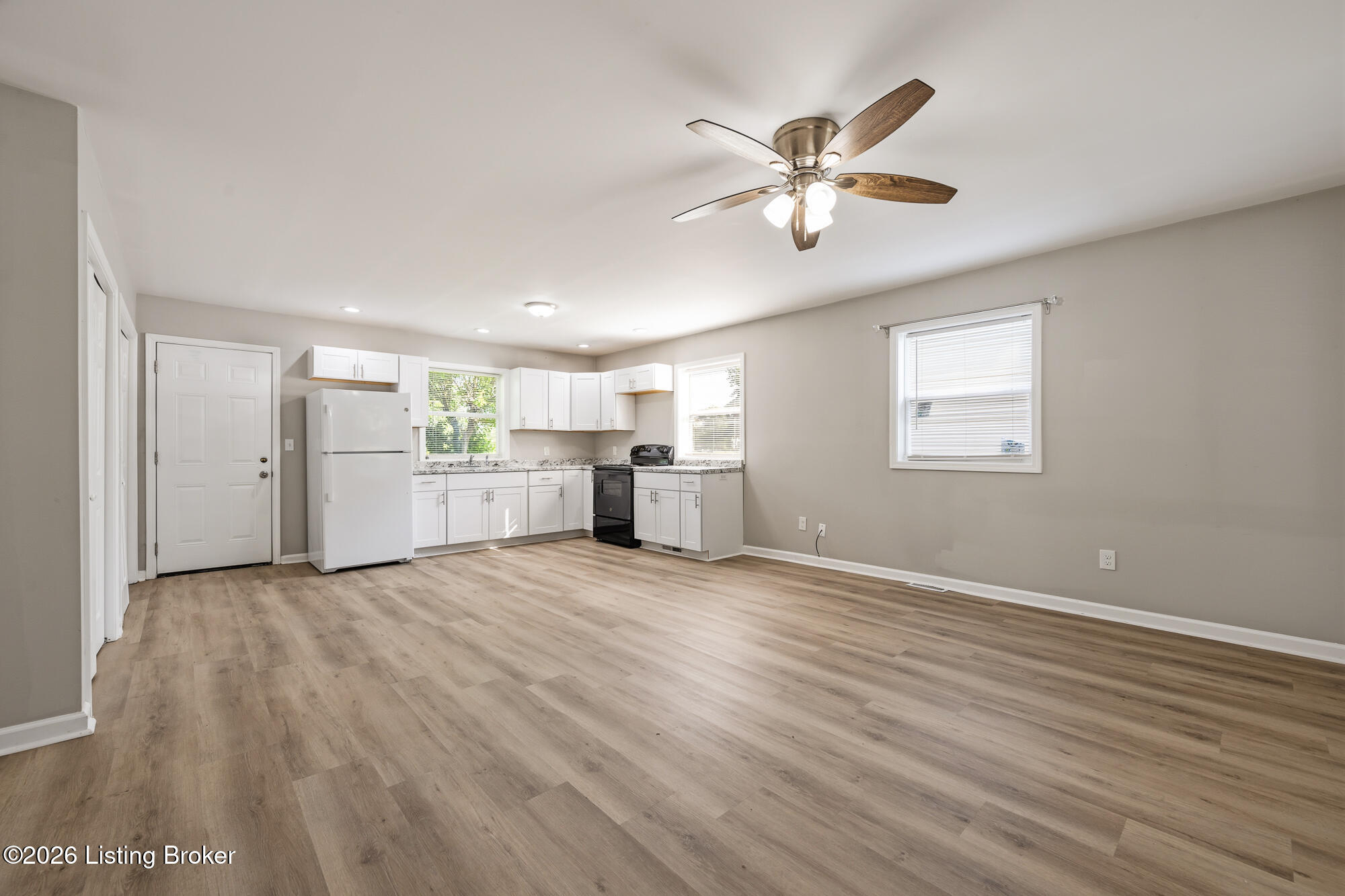 4909 Shasta Trail