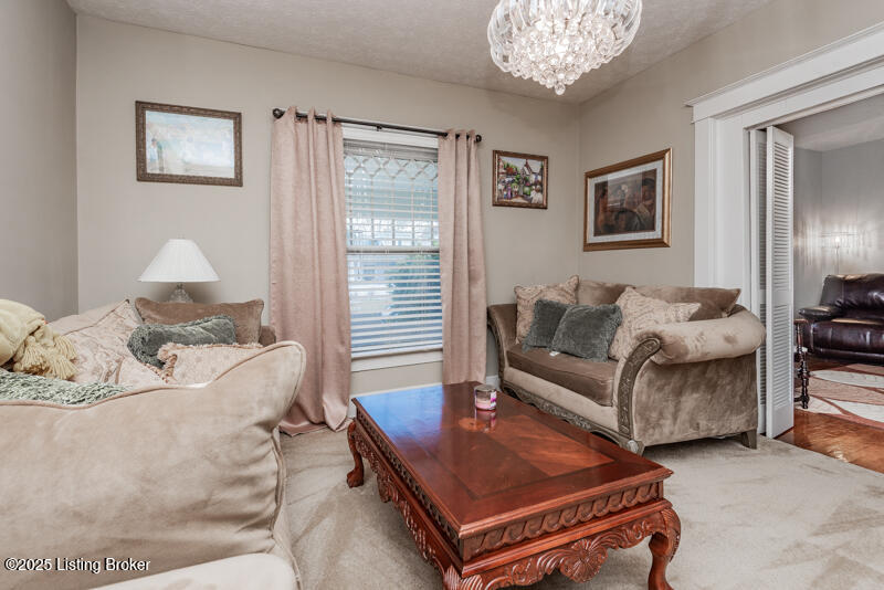 656 S 39th St, Louisville, Pennsylvania image 4