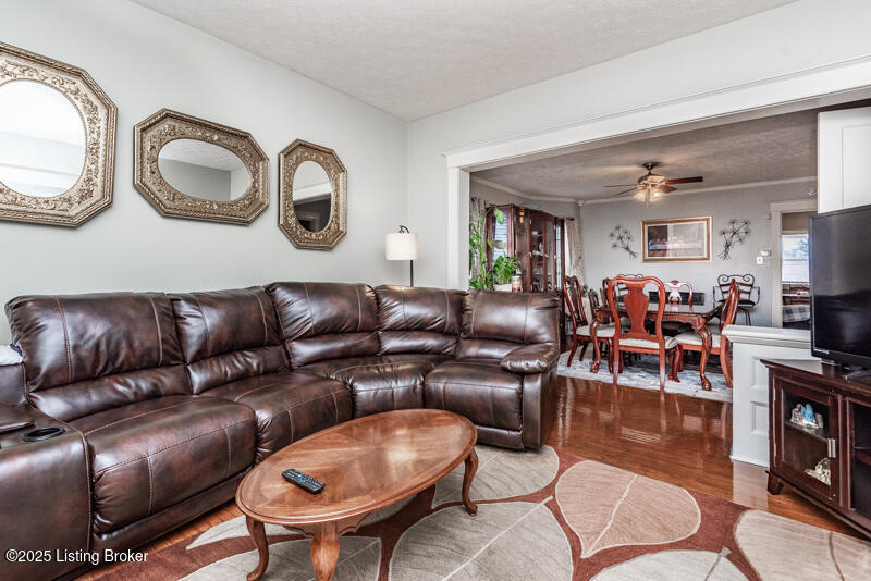 656 S 39th St, Louisville, Pennsylvania image 11