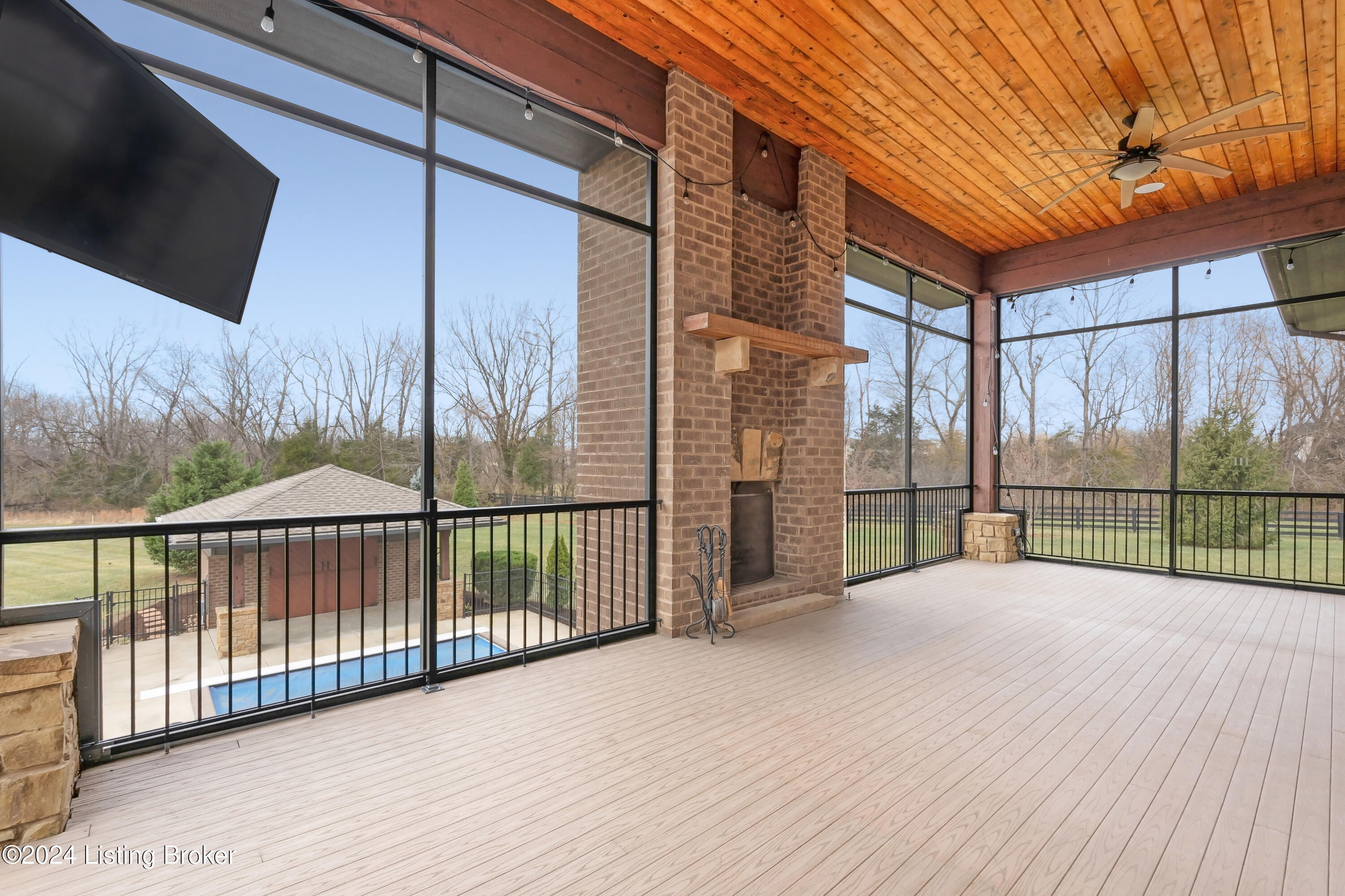 9306 Deepa Dr, Prospect, Kentucky image 30