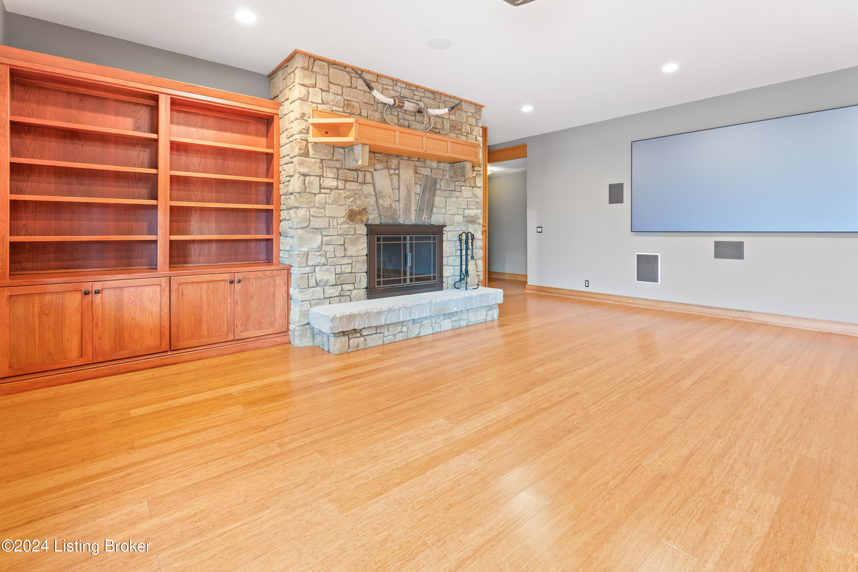 9306 Deepa Dr, Prospect, Kentucky image 39