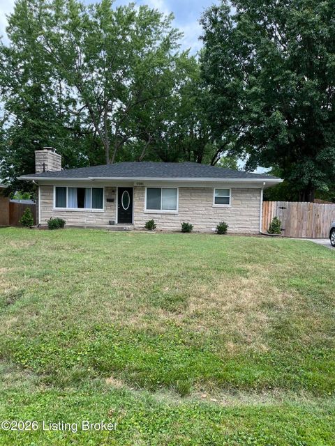 Photo of 5581 Dorinda Dr, Louisville, KY 40258 (MLS # 1717258)