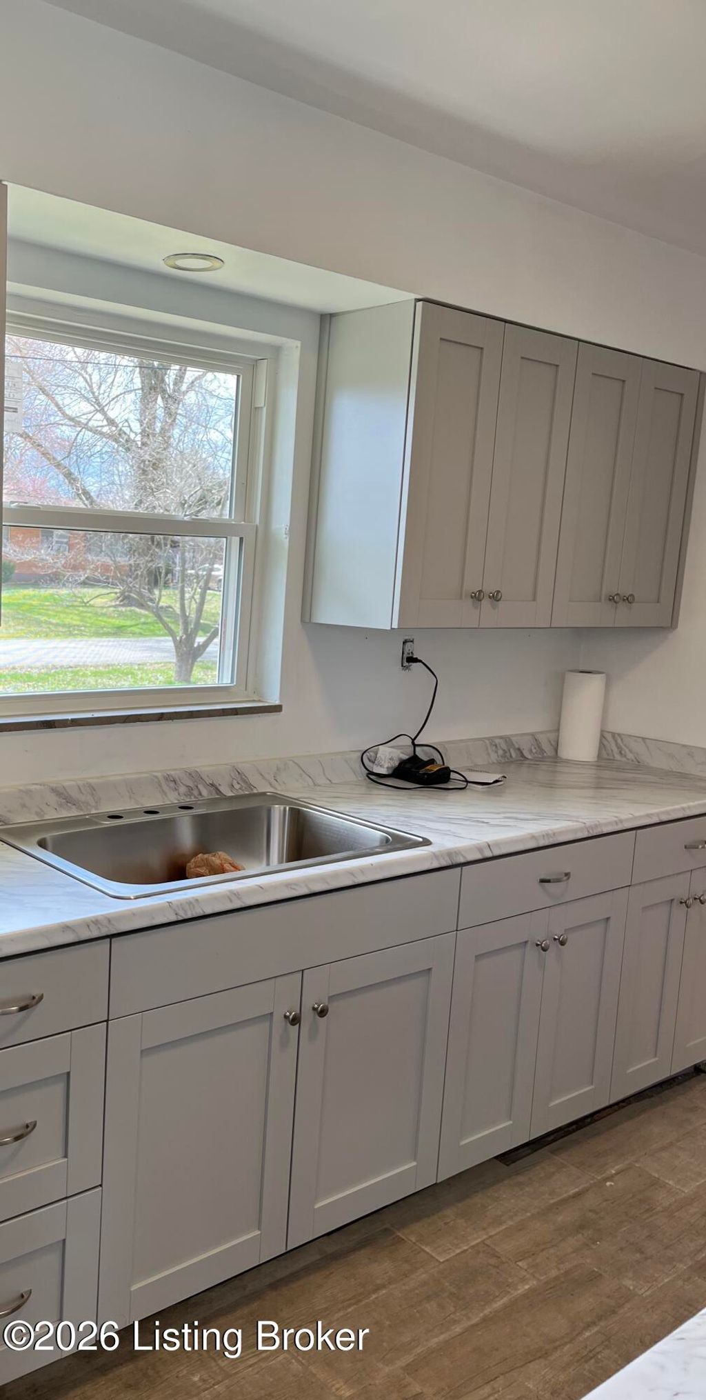 Photo of 5581 Dorinda Dr, Louisville, KY 40258 (MLS # 1717258)