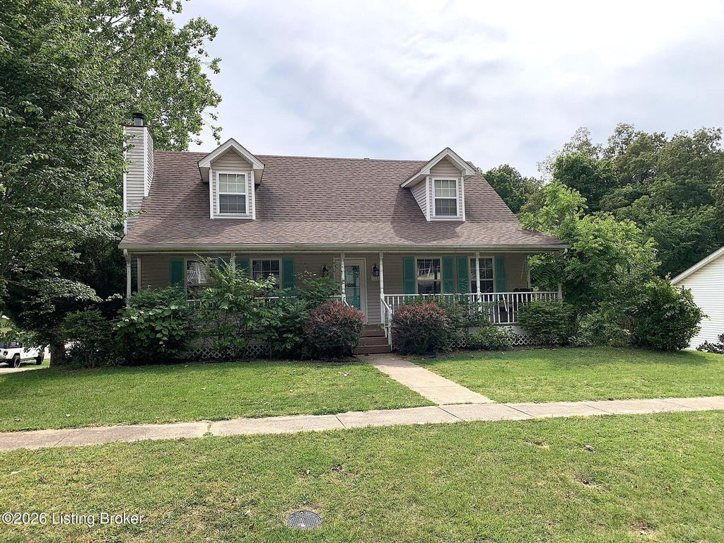Photo of 128 Whisbrook Ave, Vine Grove, KY 40175 (MLS # 1717807)