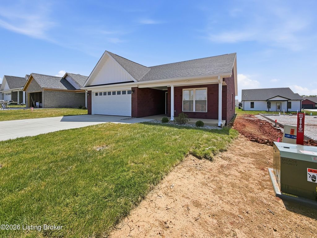Photo of 65 Paislynne Ct, Brandenburg, KY 40108 (MLS # 1717912)