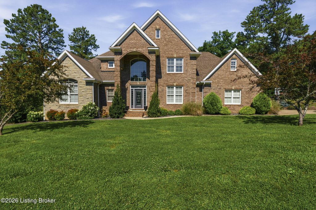 Photo of 191 Oakmont Blvd, Leitchfield, KY 42754 (MLS # 1720898)