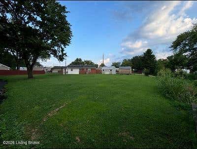 Photo of 261 Springwood Dr, Louisville, KY 40229 (MLS # 1727331)