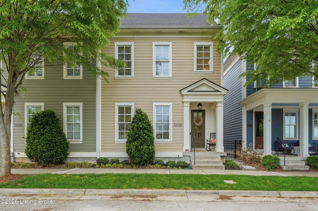 Photo of 10938 Kings Crown Dr, Prospect, KY 40059 (MLS # 1715424)