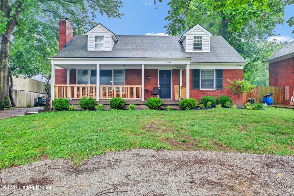 Photo of 3112 Tremont Dr, Louisville, KY 40205 (MLS # 1720328)