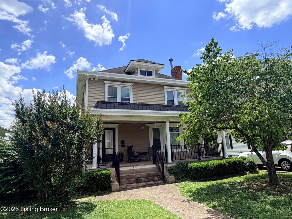Photo of 812 Highland Ave, Carrollton, KY 41008 (MLS # 1722064)