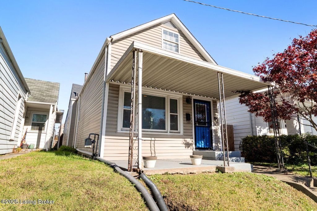Photo of 837 Mulberry St, Louisville, KY 40217 (MLS # 1709302)