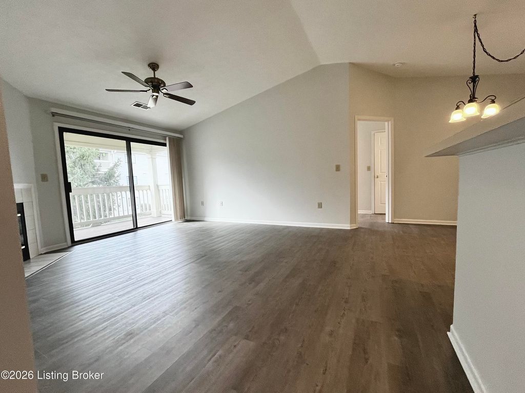 Photo of 3805 Yardley Ct #208, Louisville, KY 40299 (MLS # 1706143)