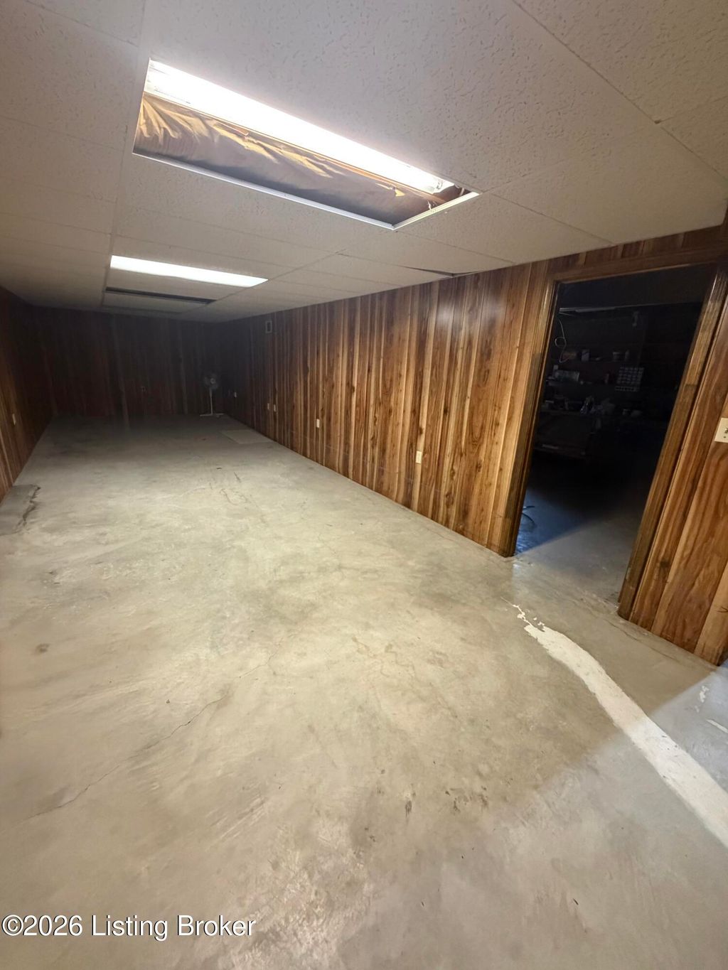 Photo of 7807 Lesane Dr, Louisville, KY 40214 (MLS # 1719105)