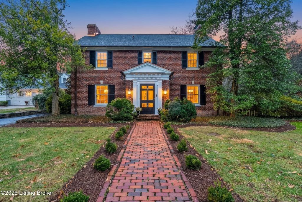 Photo of 408 Mayfair Ln, Louisville, KY 40207 (MLS # 1707715)