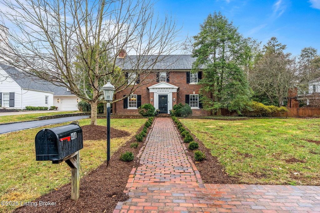 Photo of 408 Mayfair Ln, Louisville, KY 40207 (MLS # 1707715)