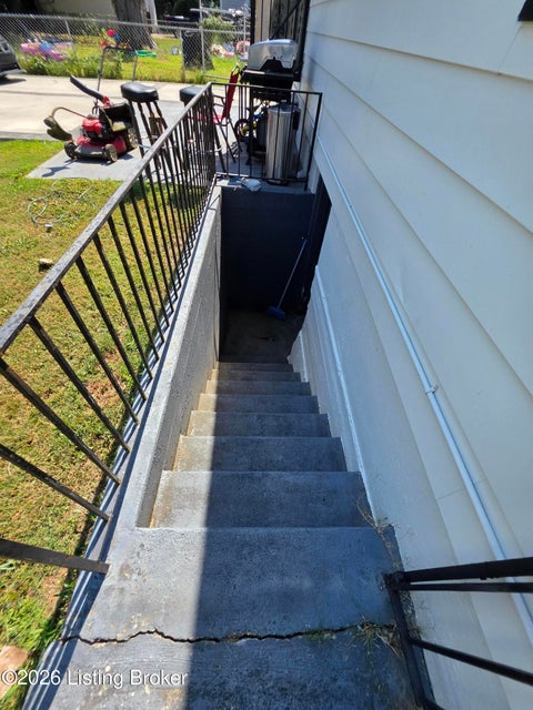 Tiny photo for 1623 S 28th St, Louisville, KY 40211 (MLS # 1729627)