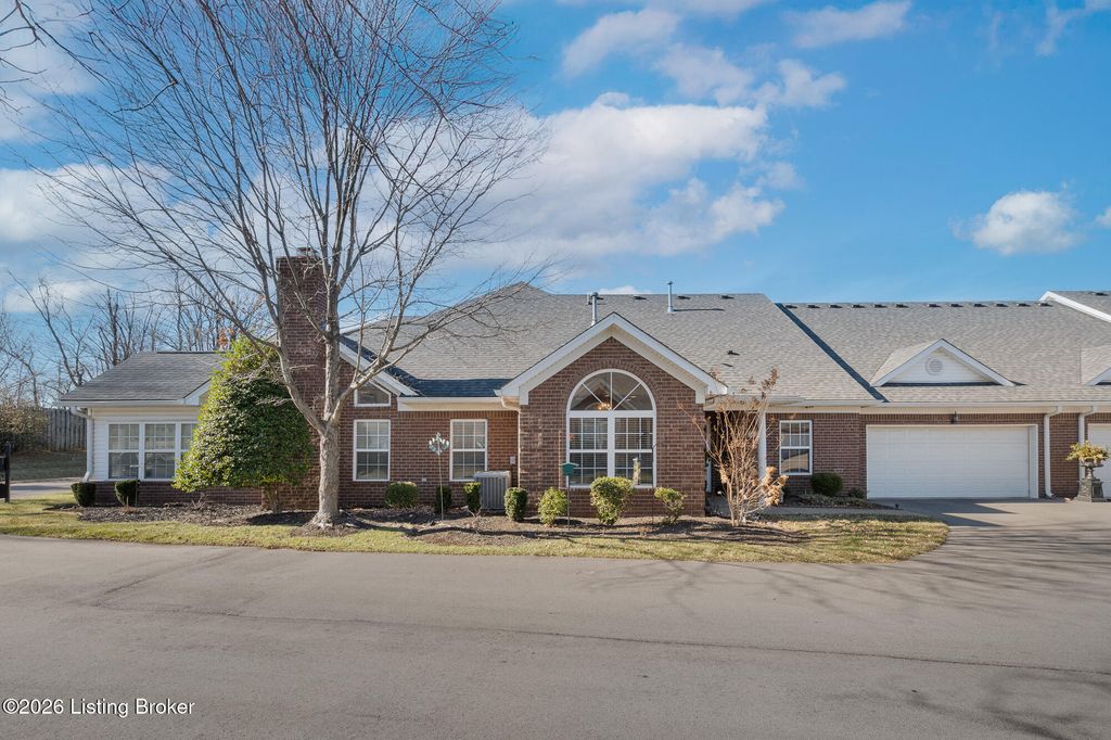 Photo of 4419 Garden Leaf Dr, Louisville, KY 40241 (MLS # 1707754)