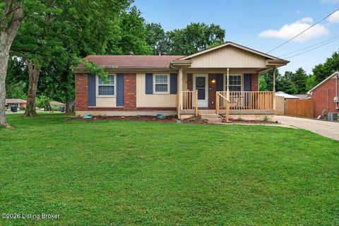 Homes For Sale - 7407 Hallmark Dr<br/> Louisville, KY 40258