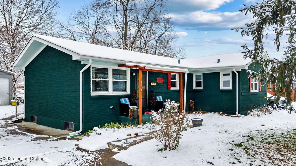 Photo of 5314 Adkins Rd, Louisville, KY 40219 (MLS # 1704632)