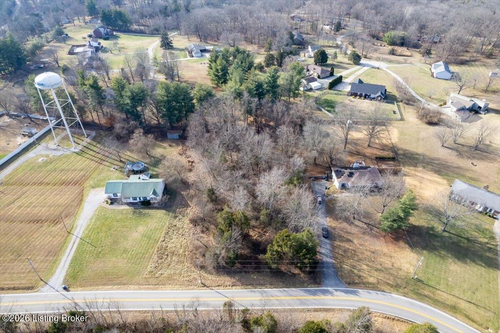 Photo of 3602 New Moody Ln, La Grange, KY 40031 (MLS # 1706341)