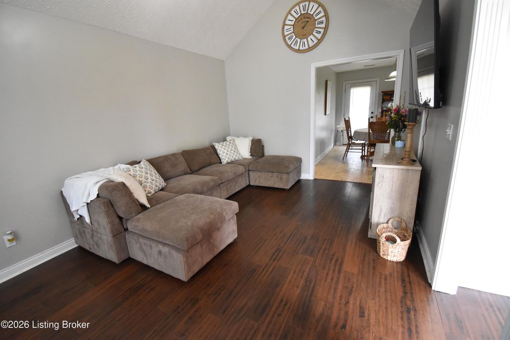 Photo of 117 Azalea Ave, Bardstown, KY 40004 (MLS # 1714866)