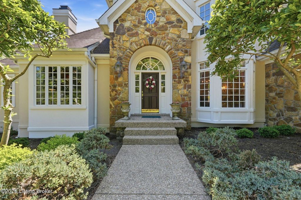 Photo of 8110 Bentbrook Pl, Pewee Valley, KY 40056 (MLS # 1715369)