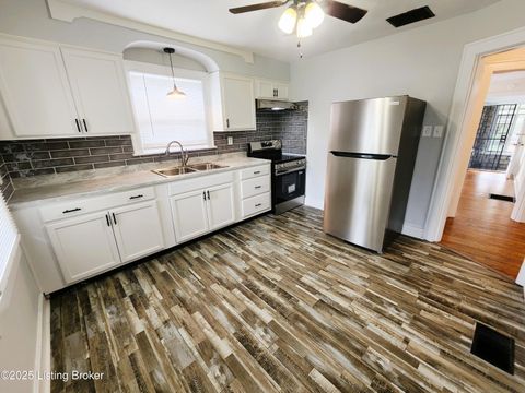 Photo of 3535 Kahlert Ave, Louisville, KY 40215 (MLS # 1699959)