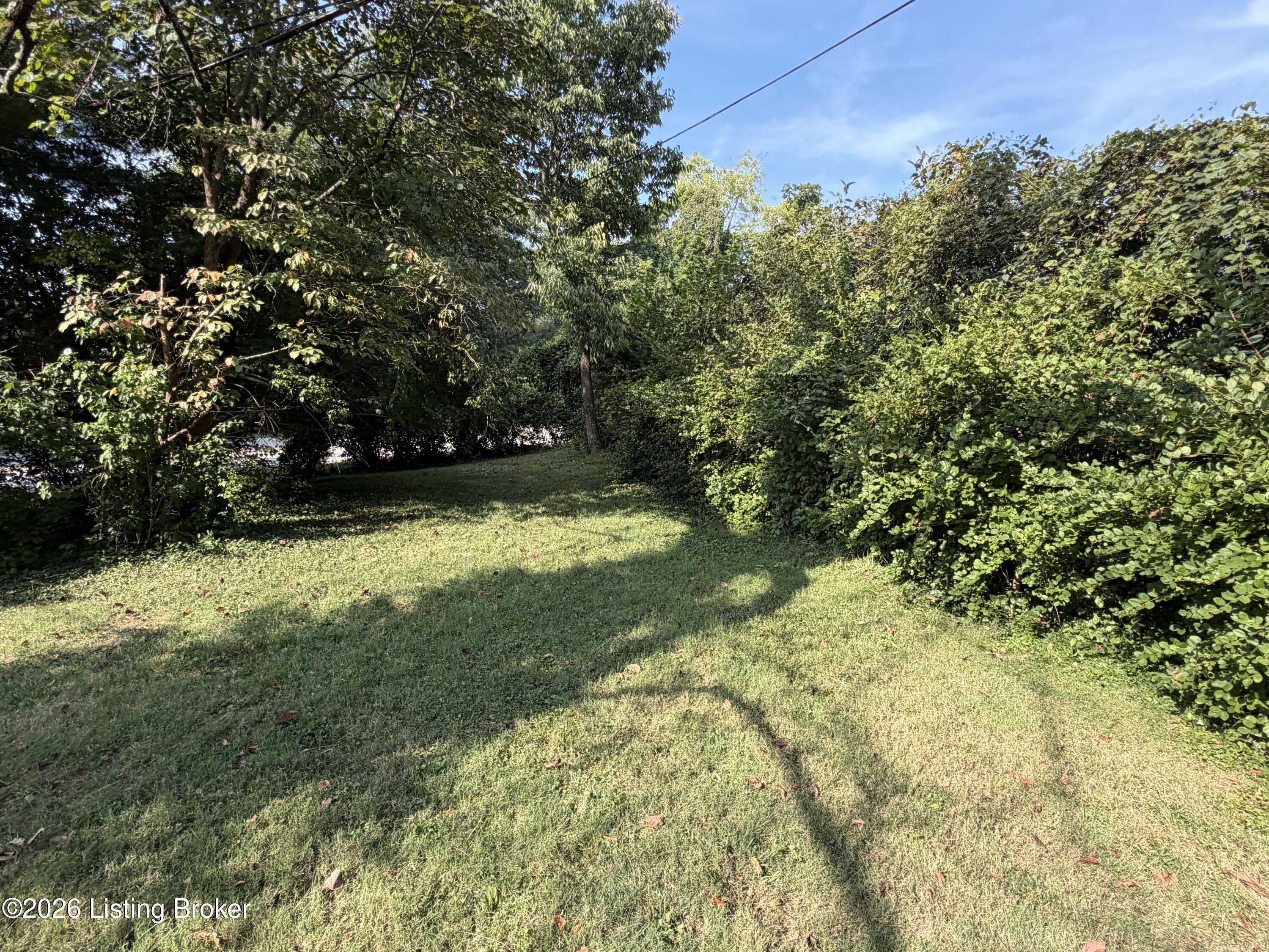 4103 Brownsboro Rd