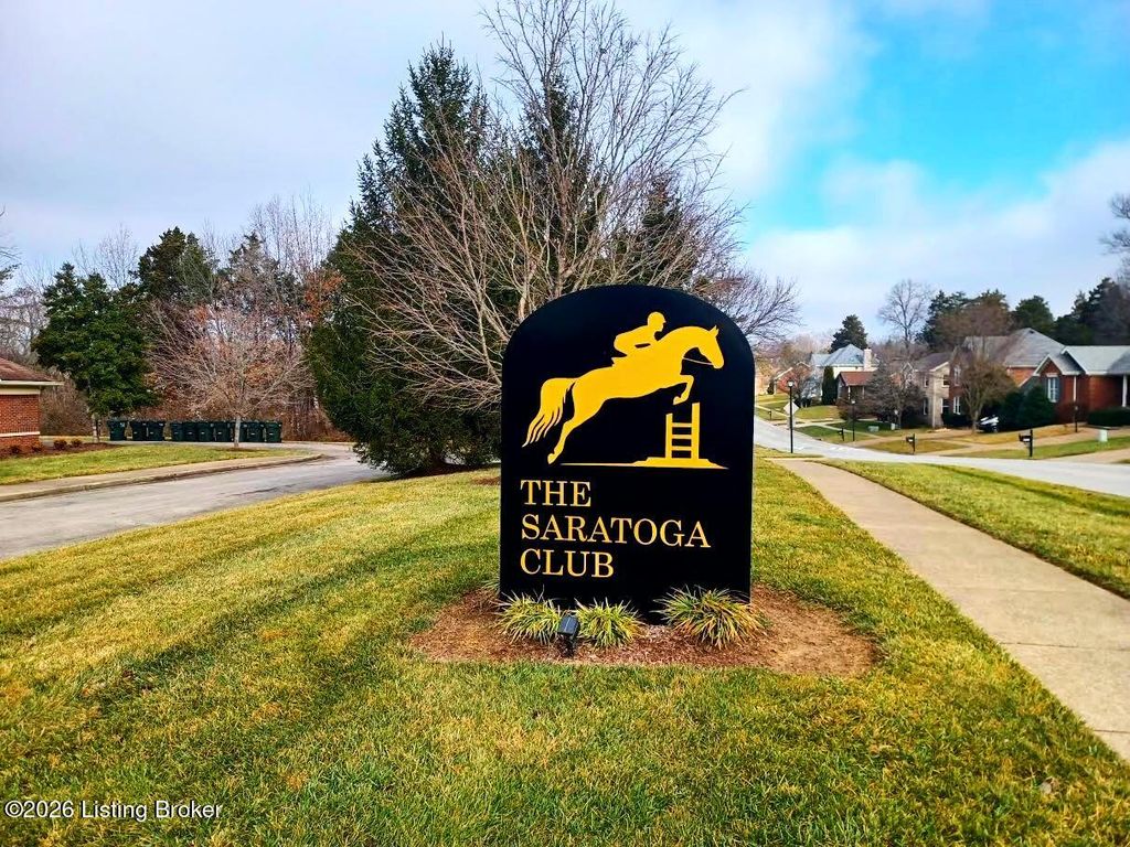 Photo of 4604 Steep Ridge Ct, Louisville, KY 40299 (MLS # 1706521)