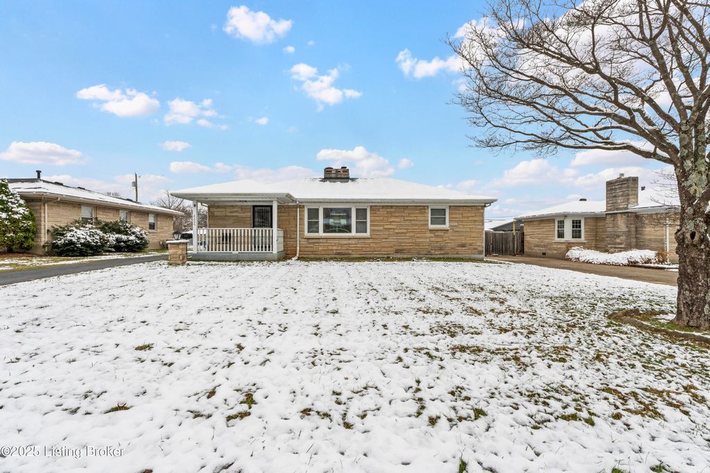 Photo of 8606 Smithton Rd, Louisville, KY 40219 (MLS # 1705131)