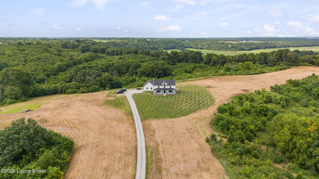 Photo of 2090 Mount Washington Rd, Taylorsville, KY 40071 (MLS # 1713555)