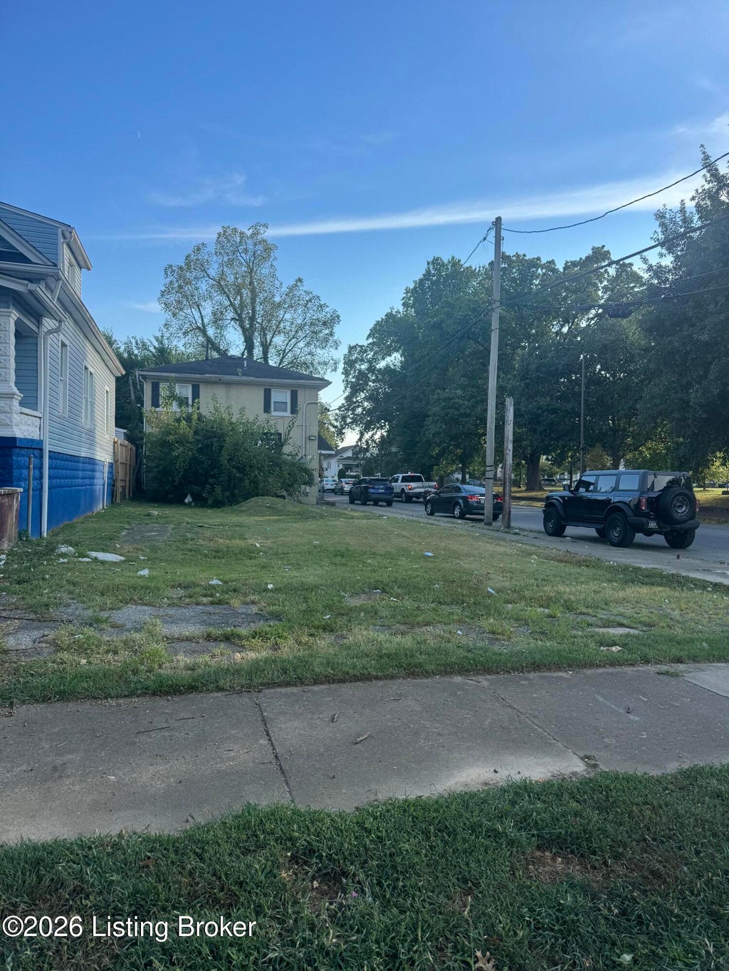 Photo of 2126 W Kentucky St, Louisville, KY 40210 (MLS # 1729449)