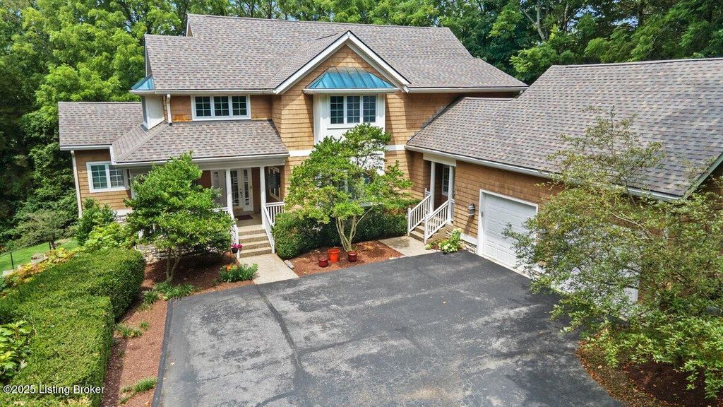 Photo of 3343 N Buckeye Ln, Goshen, KY 40026 (MLS # 1694825)