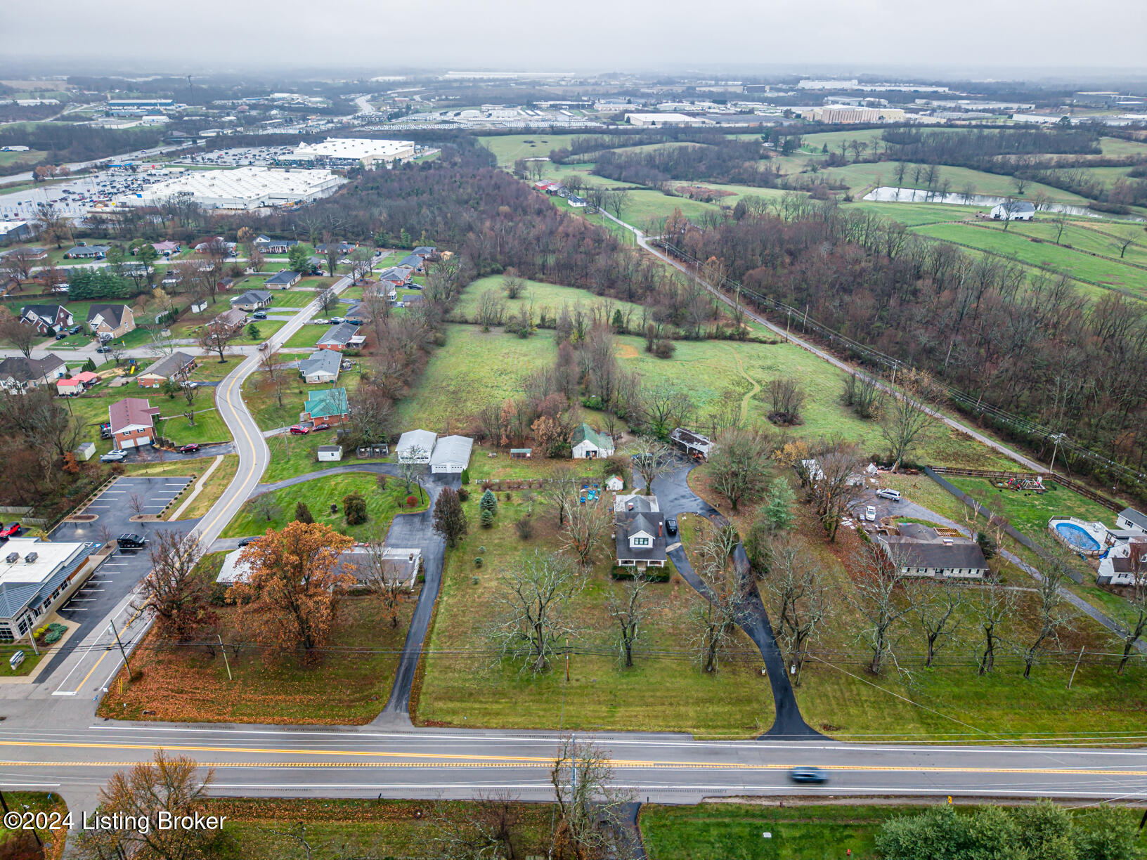 2528 Shelbyville Rd, Shelbyville, Kentucky image 2