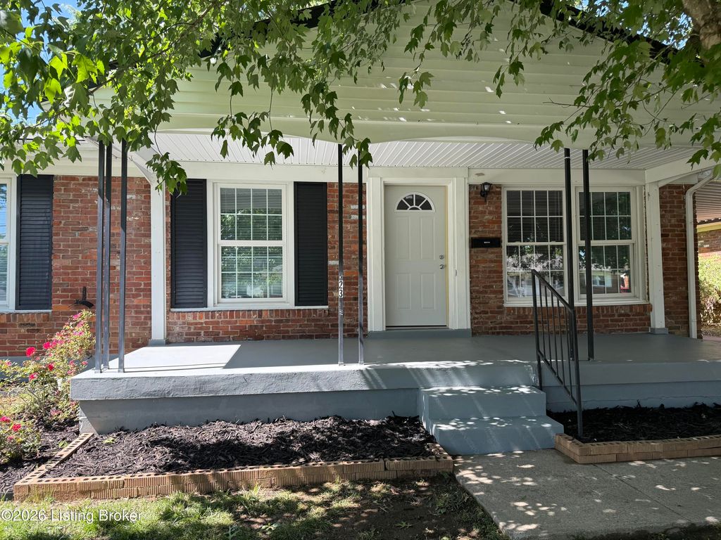 Photo of 123 Scottsdale Blvd, Louisville, KY 40214 (MLS # 1716312)