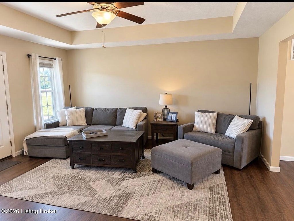 Photo of 133 Prairie View Dr, Vine Grove, KY 40175 (MLS # 1731069)