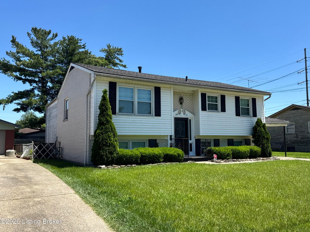 Photo of 2013 Beech St, Louisville, KY 40210 (MLS # 1719248)