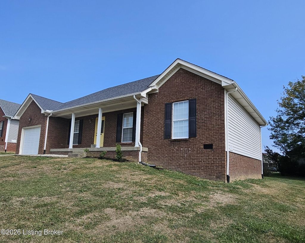 Photo of 72 Lone Oak Dr, Eminence, KY 40019 (MLS # 1712468)