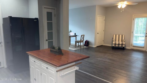 Tiny photo for 339 S Dorsey Ln, Louisville, KY 40223 (MLS # 1725611)