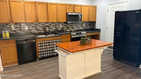 Tiny photo for 339 S Dorsey Ln, Louisville, KY 40223 (MLS # 1725611)