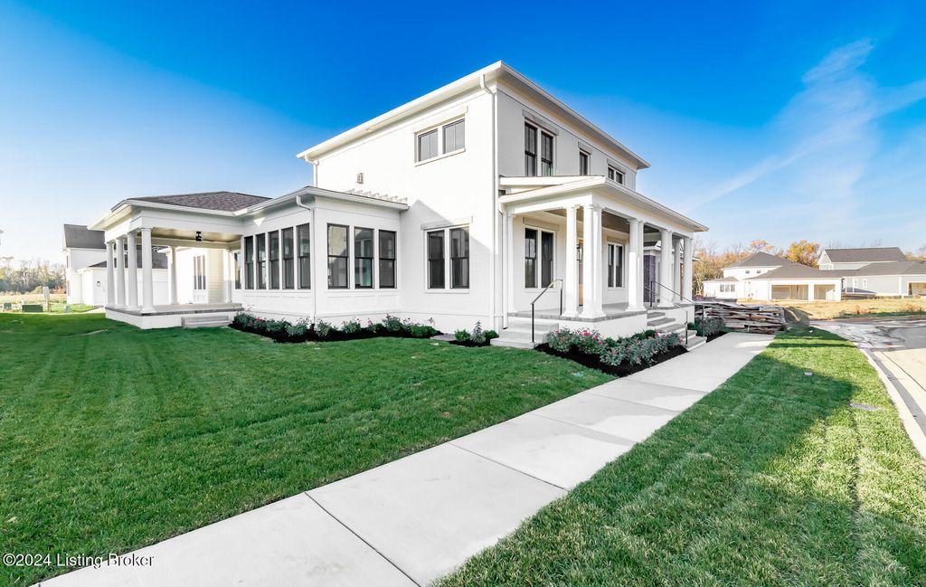 Photo of 11612 Skypilot St, Prospect, KY 40059 (MLS # 1669732)