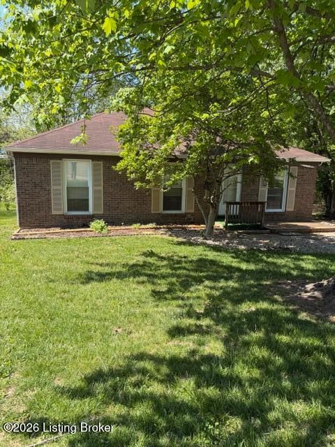 Photo of 1500 Milburn Ct, La Grange, KY 40031 (MLS # 1715686)
