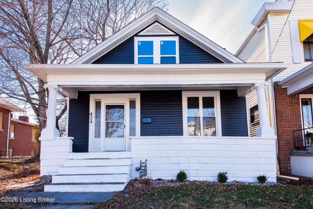 Photo of 424 Gwendolyn St, Louisville, KY 40203 (MLS # 1705996)