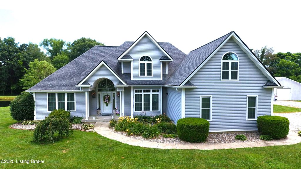 Photo of 173 Megan Way, Falls Of Rough, KY 40119 (MLS # 1706292)