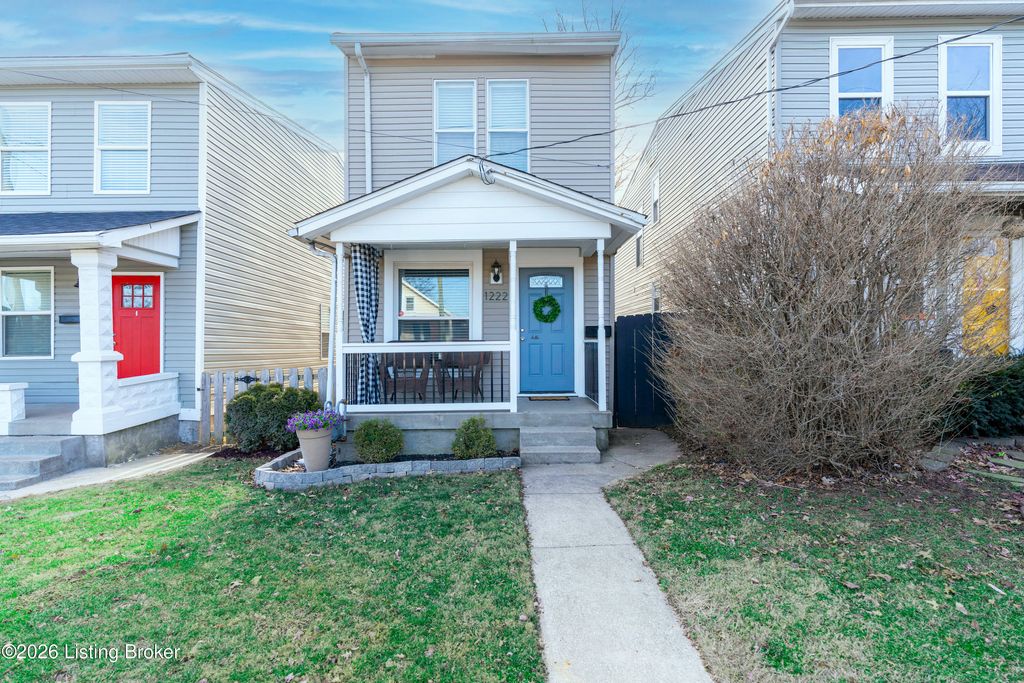 Photo of 1222 Goss Ave, Louisville, KY 40217 (MLS # 1712037)