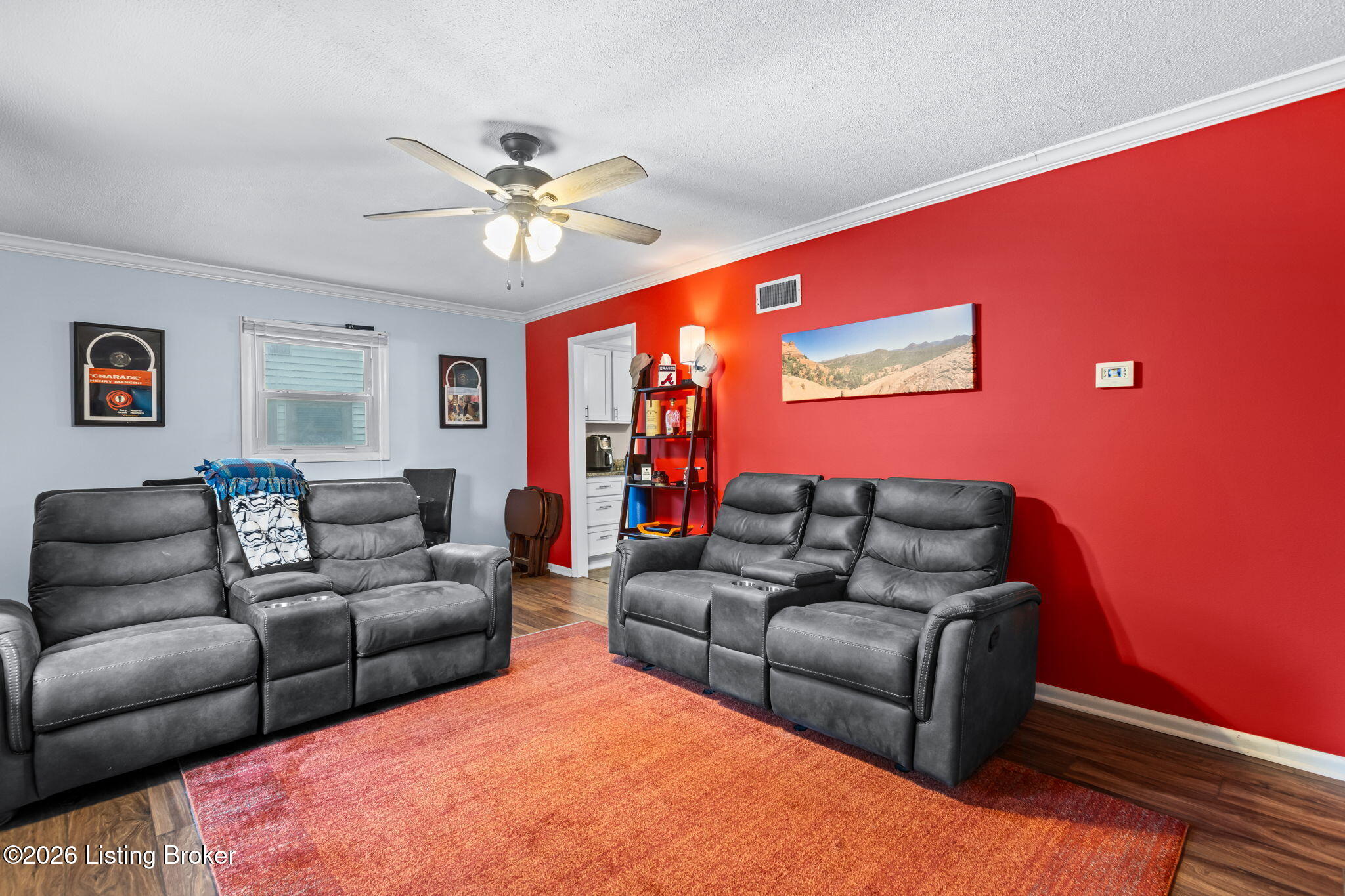 242 Flamingo Dr