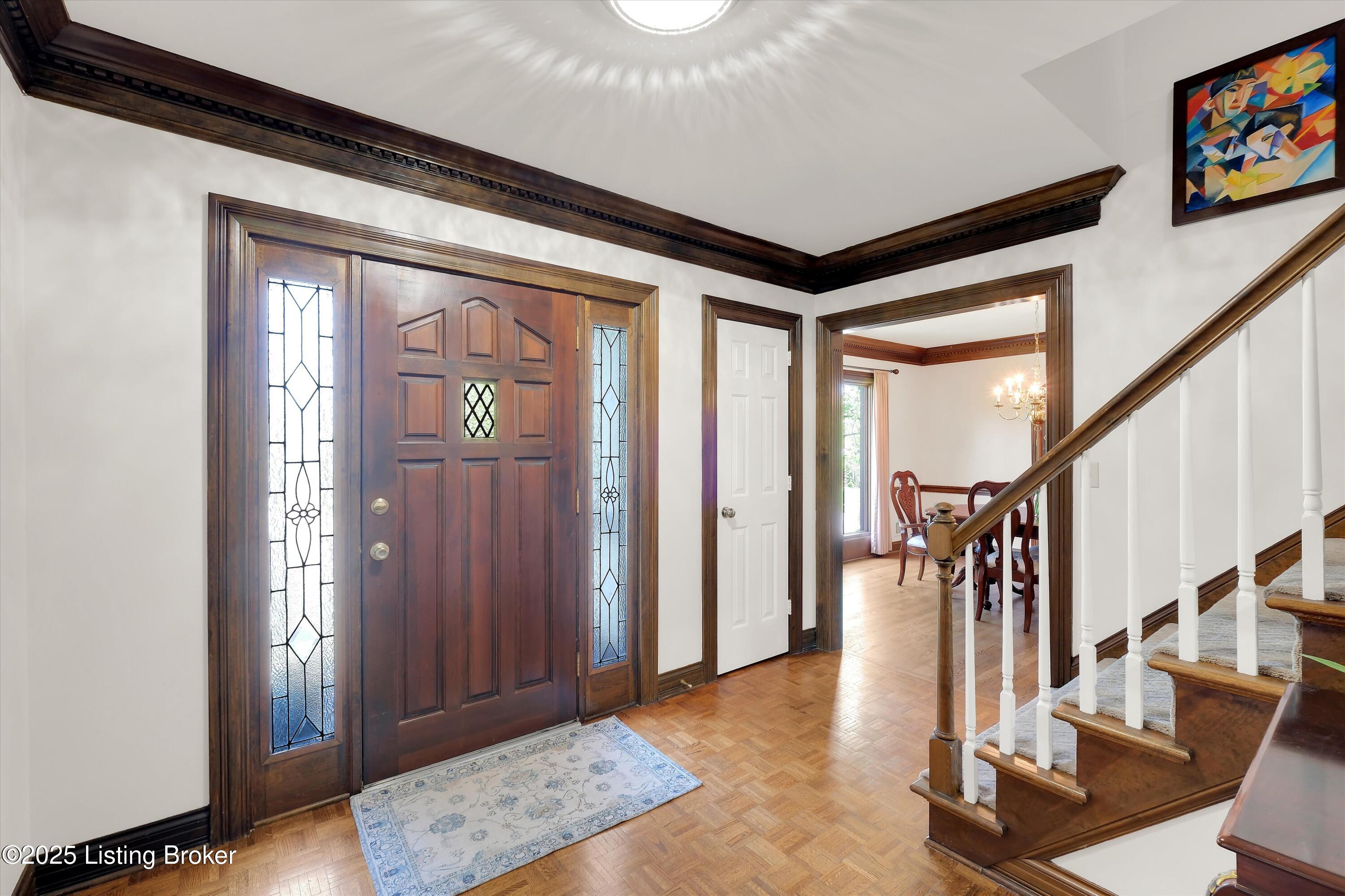 418 Glensford Dr, Louisville, Kentucky image 3