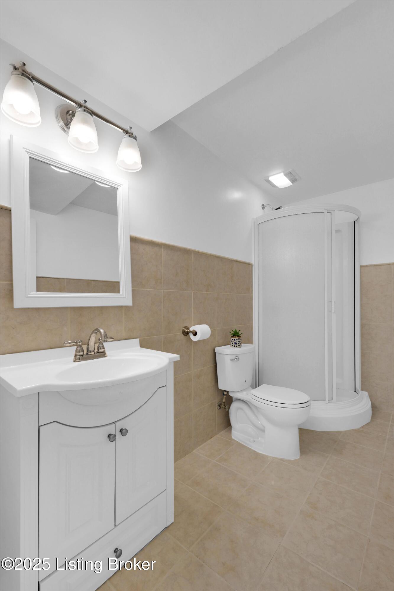 418 Glensford Dr, Louisville, Kentucky image 39