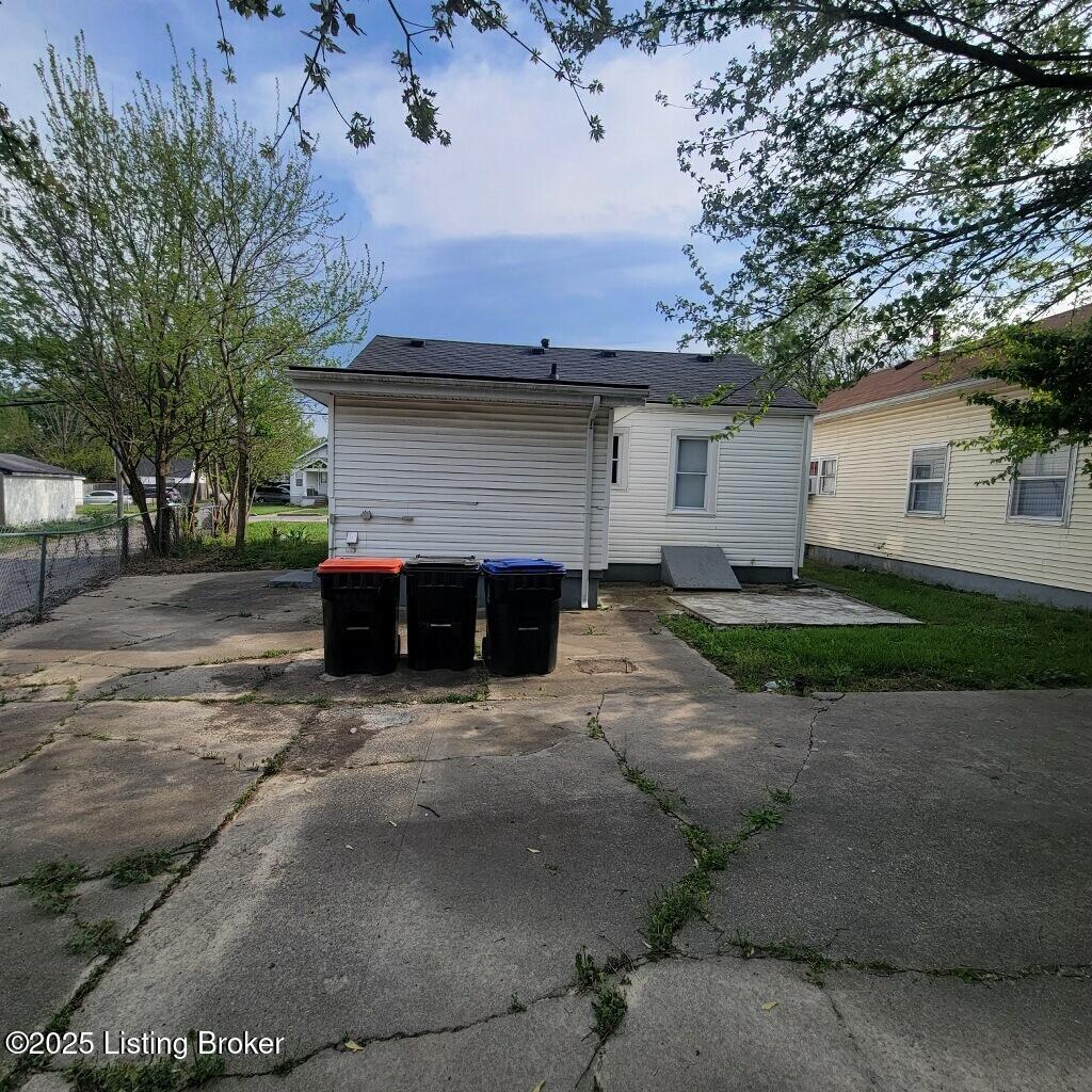 1317 Shingo Ave, Louisville, Kentucky image 2